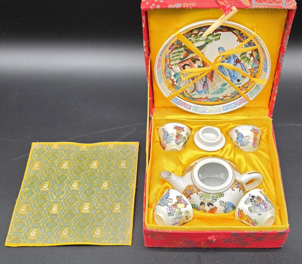 Vintage Hand Painted Porcelain Sake Tea Set 22K Gold Gilt Red Brocade Box Set